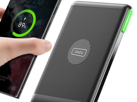 INIU Wireless Charger, 15W Fast Qi-Certified Wireless Charging Station with Sleep-Friendly Adaptive Light Compatible with iPhone 16 15 14 13 Pro XS 8 Plus Samsung Galaxy S23 S22 S21 Note 20 Google etc