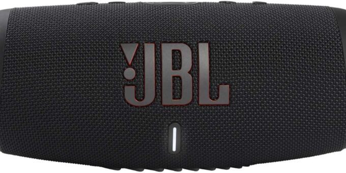 JBL CHARGE 5 - Portable Waterproof (IP67) Bluetooth Speaker with Powerbank USB Charge out, 20 hours playtime, JBL Partyboost (Black)